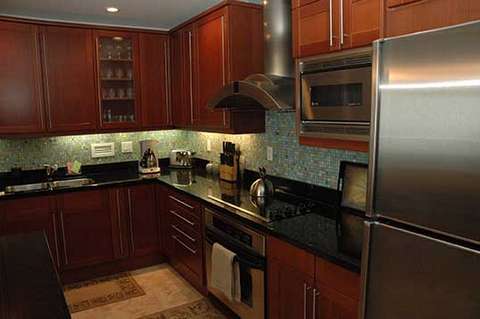 kitchen remodeling contractor